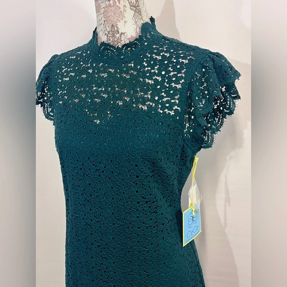 CECE Hunter green lace mini dress size 4. - Picture 3 of 13